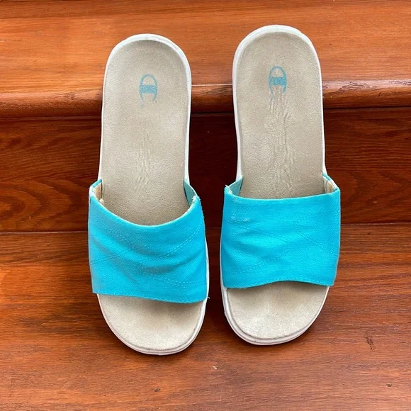 Champion Slide Sandals - Picture 1 of 16